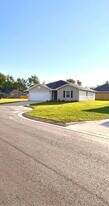 4428 White Cedar Ct in Pace, FL - Building Photo