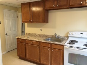 6049 Stanton Ave, Unit 3 in Pittsburgh, PA - Building Photo - Building Photo