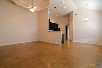 208 Anne Louise Dr in New Braunfels, TX - Building Photo - Building Photo