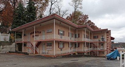 117-123 Curry Hollow Rd in Pittsburgh, PA - Building Photo - Building Photo