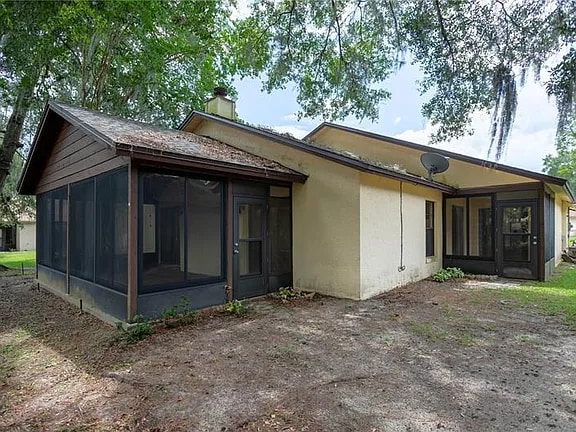 1020 NE 30th Ave in Ocala, FL - Foto de edificio - Building Photo