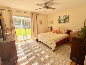 13940 Barrymore St in San Diego, CA - Building Photo - Building Photo