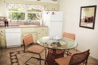 1624 NE Orion St in Jensen Beach, FL - Building Photo - Building Photo