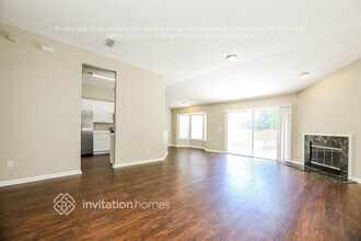 13973 Crestwick Dr W in Jacksonville, FL - Building Photo - Building Photo