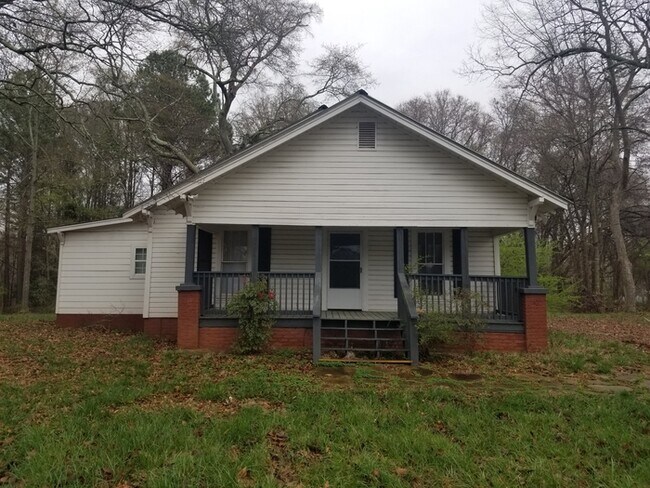property at 1862 Railroad St