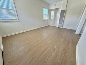 834 Penn St in El Segundo, CA - Building Photo - Building Photo