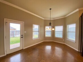3100 Stallion Dr in Robinson, TX - Building Photo - Building Photo
