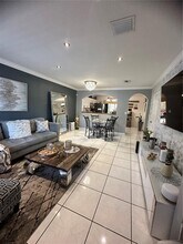 3539 W 76th St in Hialeah, FL - Building Photo - Building Photo