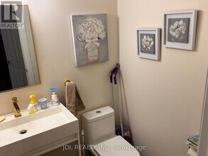 61 Lorridge St in Richmond Hill, ON - Building Photo - Building Photo