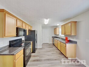 110 Aretha Ct, Unit House in Murfreesboro, TN - Foto de edificio - Building Photo