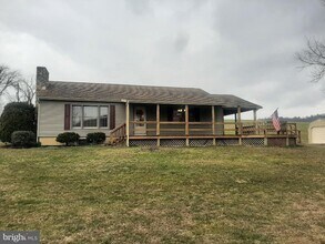 619 Fisher Hill Rd in Loysville, PA - Building Photo - Building Photo