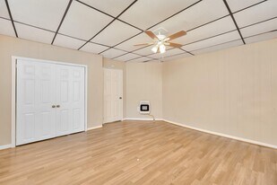 423 Chestnut Ave in Anniston, AL - Building Photo