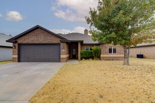 803 Avenue S in Shallowater, TX - Building Photo