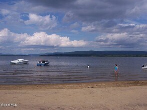 220 Birchwood Pl in Northville, NY - Building Photo - Building Photo