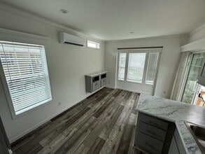 7250 FL-44 in Wildwood, FL - Building Photo - Building Photo