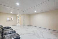 6482 Alisa Ln photo'