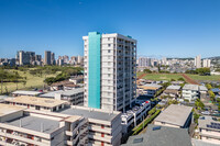 Summer Villa in Honolulu, HI - Foto de edificio - Building Photo