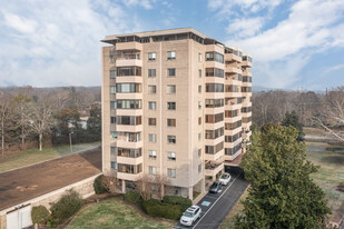 Belle Meade Tower Apartments