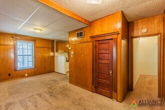 711 Fremont St in Manhattan, KS - Building Photo - Building Photo