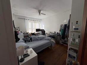 11 Euston St, Unit 2 in Brookline, MA - Building Photo - Building Photo