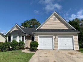 1079 Wayfarer Ln in Charleston, SC - Building Photo