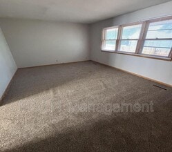 5313 Leighton Ave in Lincoln, NE - Building Photo - Building Photo