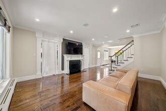 18 Hawthorne Terrace in Leonia, NJ - Building Photo - Building Photo