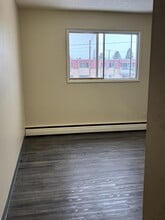 9625-9156 156 St NW in Edmonton, AB - Building Photo - Building Photo