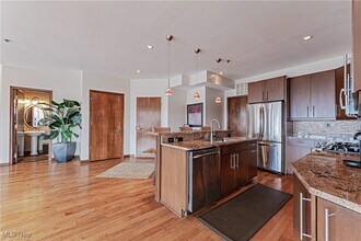 701 W Lakeside Ave in Cleveland, OH - Building Photo - Building Photo