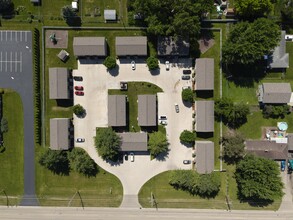 Sterling Townhomes in Sterling, IL - Building Photo - Building Photo