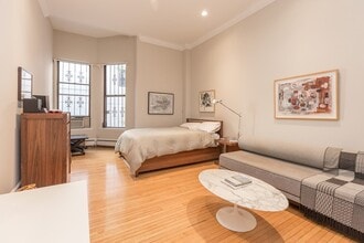 145 Arlington St, Unit 23 in Boston, MA - Building Photo - Building Photo