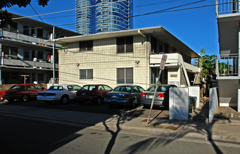 712 Alder St in Honolulu, HI - Foto de edificio - Building Photo