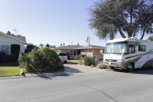 Stewart Apartments in Garden Grove, CA - Building Photo - Building Photo