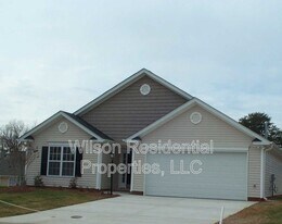 5816 Huckleberry Ct in Winston-Salem, NC - Building Photo