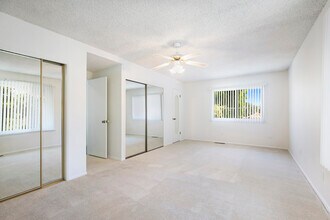 1731 La Loma Dr in Santa Ana, CA - Building Photo - Building Photo