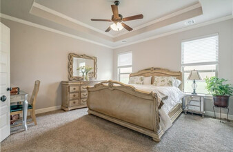 812 NW 190th St in Edmond, OK - Foto de edificio - Building Photo