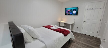 8029 240th St SW in Edmonds, WA - Building Photo - Building Photo