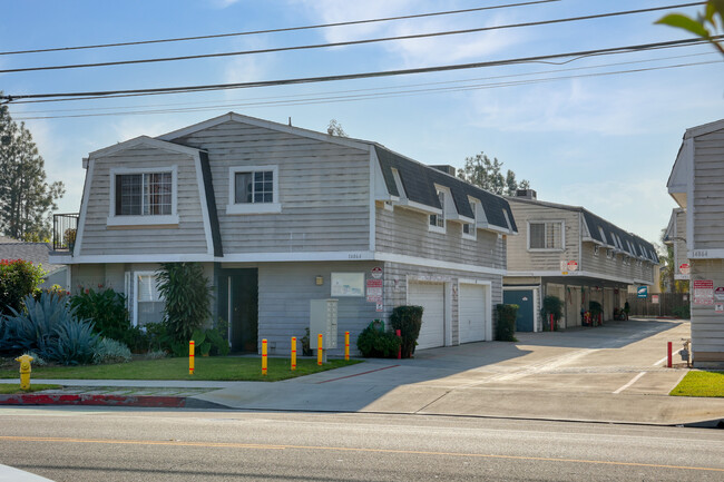 14864 Pacific Ave in Baldwin Park, CA - Building Photo - Building Photo