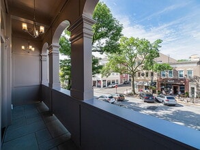 121 Greenwich Ave in Greenwich, CT - Building Photo - Building Photo