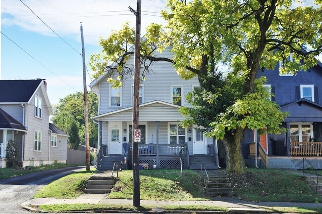 127-129-129 E Hudson St in Columbus, OH - Building Photo - Building Photo