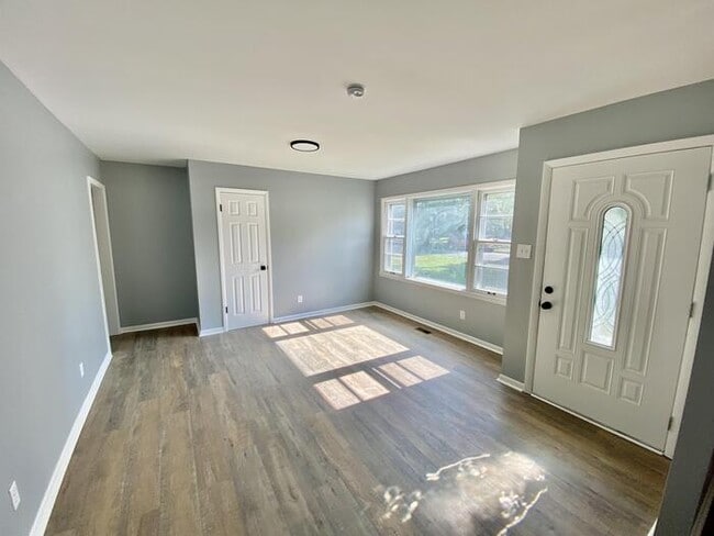 2104 Linde St NW in Huntsville, AL - Building Photo - Building Photo