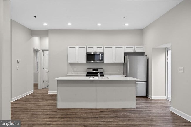 980 N Marshall St in Philadelphia, PA - Building Photo - Building Photo