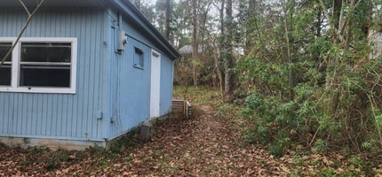 6029 Cessna Dr in Montgomery, TX - Building Photo - Building Photo