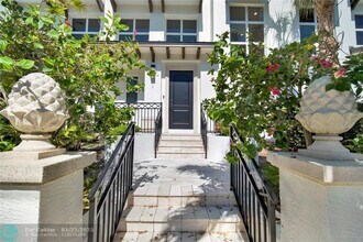 425 N Ocean Blvd in Boca Raton, FL - Building Photo - Building Photo