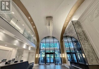 8 Cedarland Dr in Markham, ON - Building Photo - Building Photo