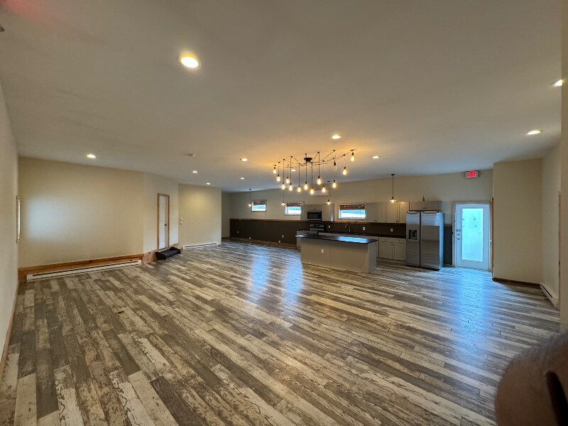 120 Sans Dr in Henryville, PA - Building Photo