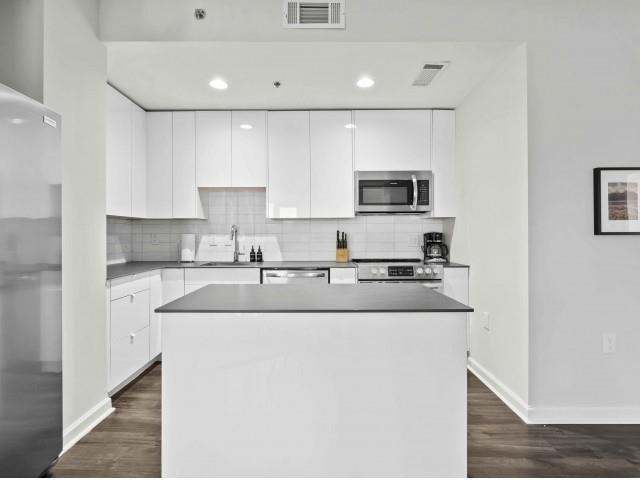 1655 Peachtree Rd NW, Unit 1827 in Atlanta, GA - Building Photo