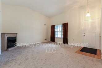 1042 A Canterbury Dr in Manchester Township, NJ - Building Photo - Building Photo