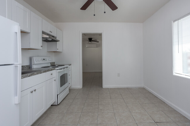 Morris Duplex' Tucson in Tucson, AZ - Building Photo - Interior Photo