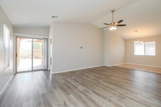 19003 N Wilson St in Maricopa, AZ - Foto de edificio - Building Photo